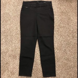 Nine West Heidi Crop (Capris)